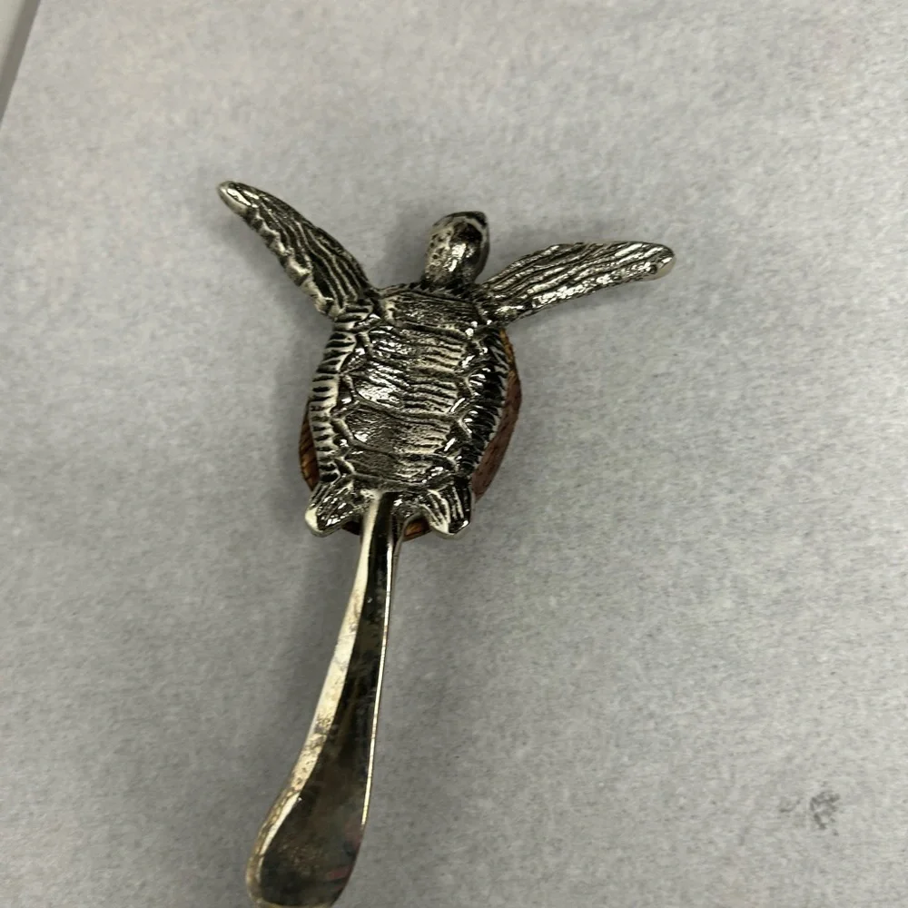 Silver and Brown Turtle Cheese Spreader